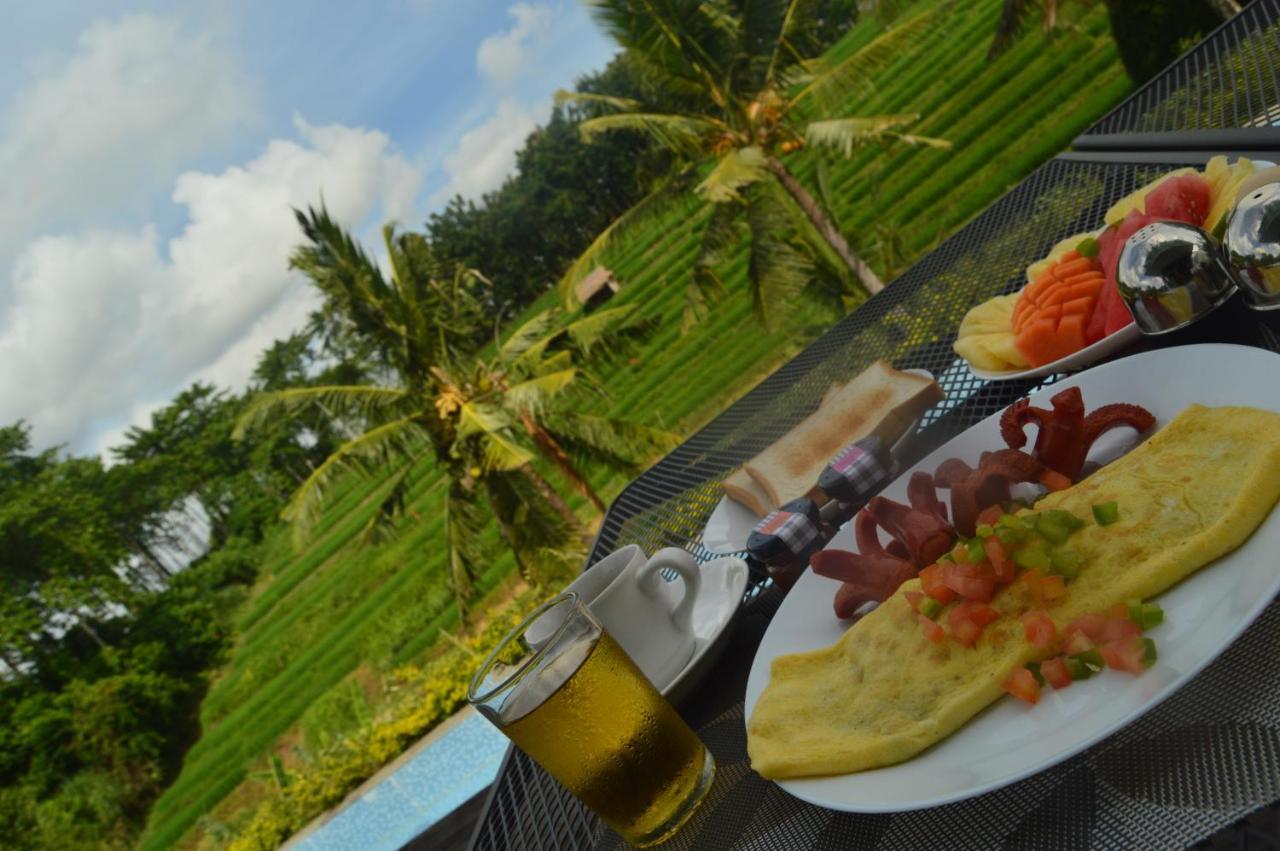 Serenity Private Mas Homestay *
